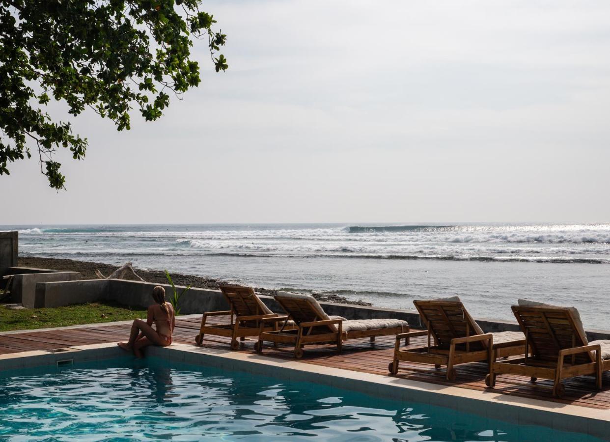 The Ujung Bocur Bungalows Krui Zewnętrze zdjęcie