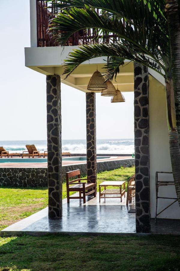 The Ujung Bocur Bungalows Krui Zewnętrze zdjęcie